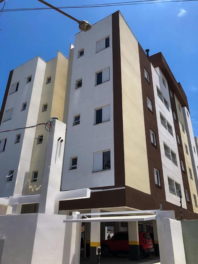 Apartamento Novo , Poucos Metros Da Praia Com Wi Fi Ubatuba Exterior photo